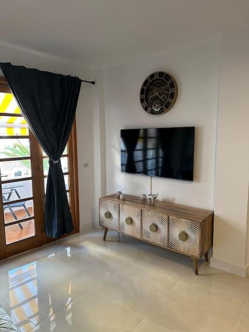 Ferienwohnung Modern,Strandnaehe, Club Olympus, Garten City Tenerife Playa Feñabe Dış mekan fotoğraf